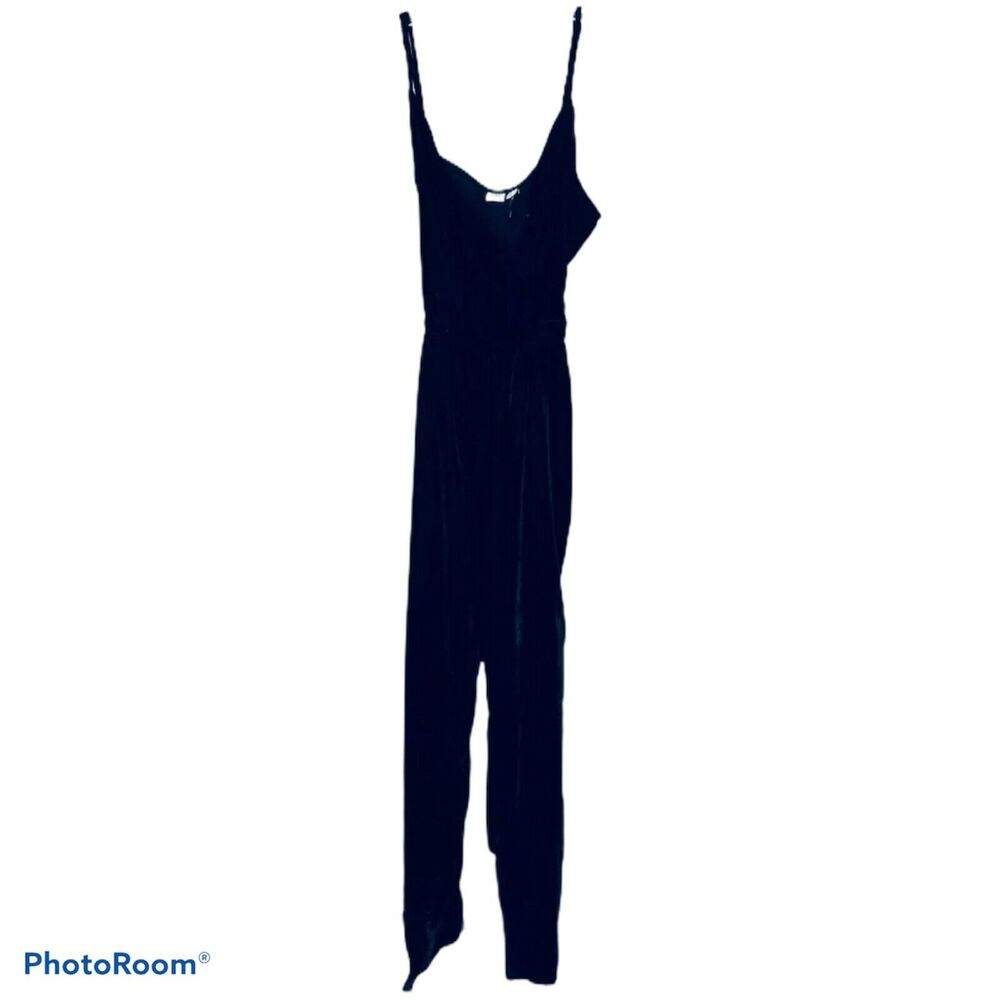 Gap Jumpsuit Velvet Wrap Velour Black‎ Ankle Romper Pant Spaghetti Strap Sz L